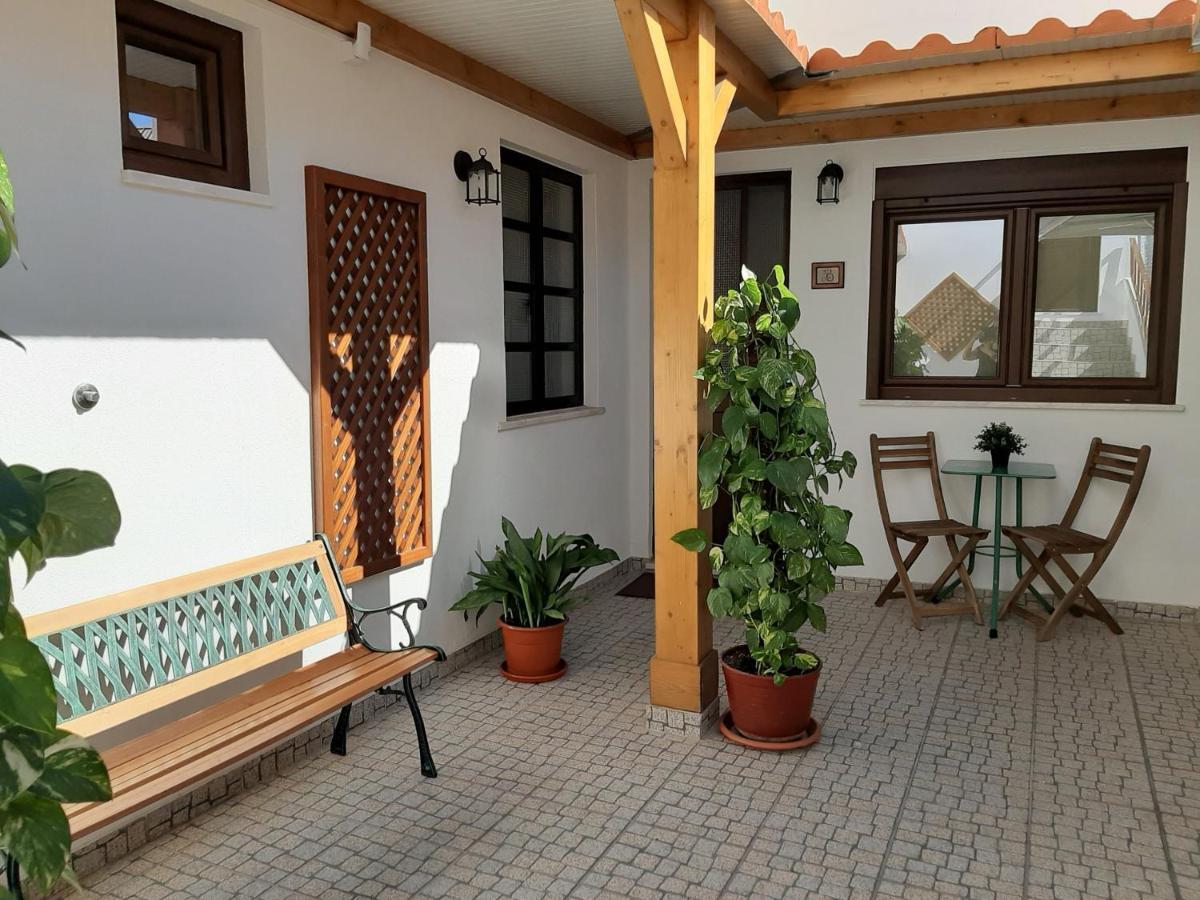 Alojamento Ferreira - Apartamento C Apartment Santiago do Cacem Exterior photo